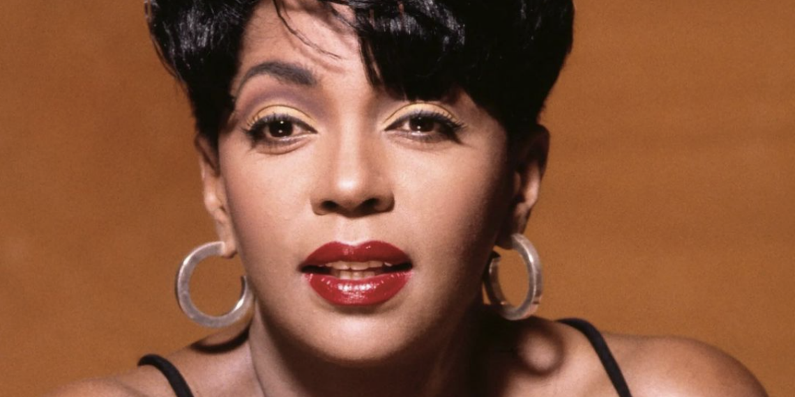 Anita Baker Commemorates 64th Birthday With Announcement Of
