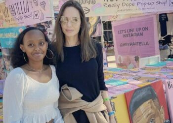 award-winning actress Angelina Jolie daughter Zahara Jolie-Pitt Spelman's homecoming weekend Black Twitter support